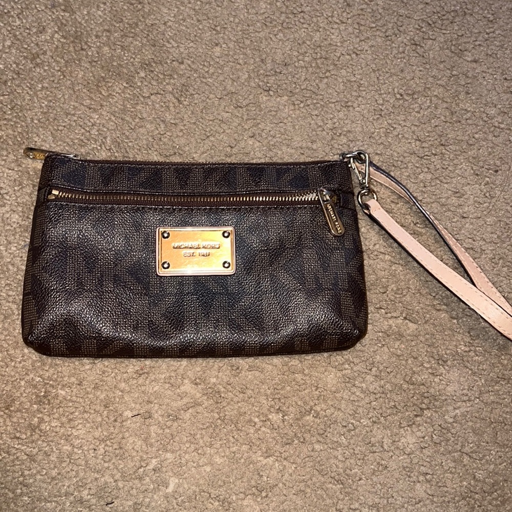 Michael Kors wallet